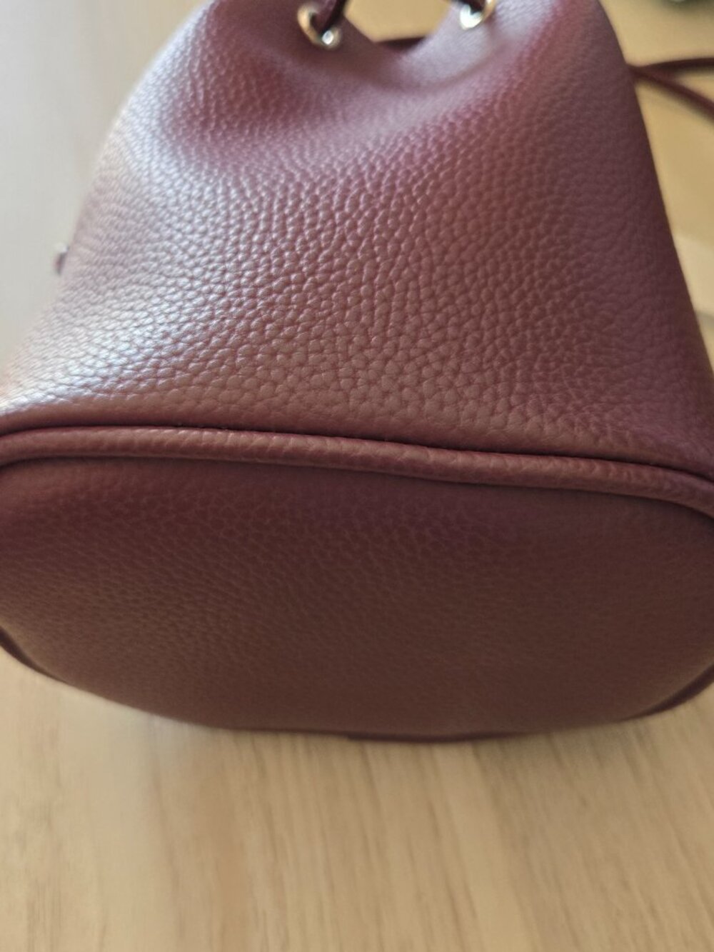 UNIQLO Faux Leather Drawstring Mini Shoulder Bag - Picture 7 of 14